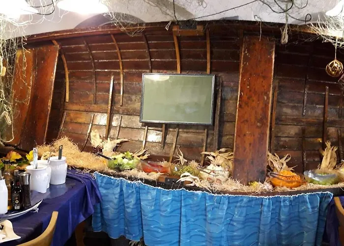 Erzherzog Rainer - Und * كوسن